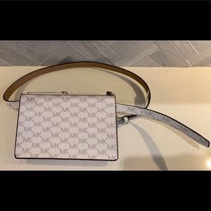 Michael Kors Belt Bag with pull chain